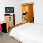 Hotell Novotel 3*