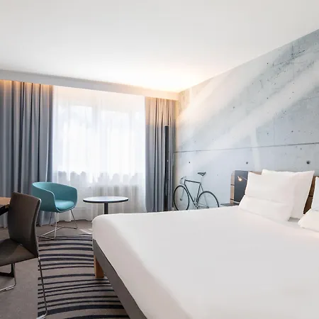 Готель Novotel 3*