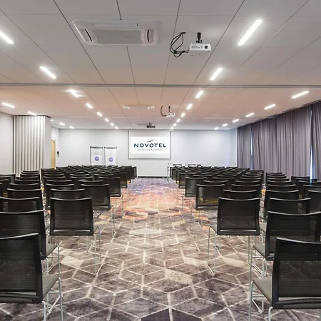 Novotel فندق