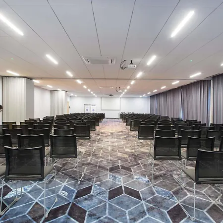 Hotel Novotel 3*