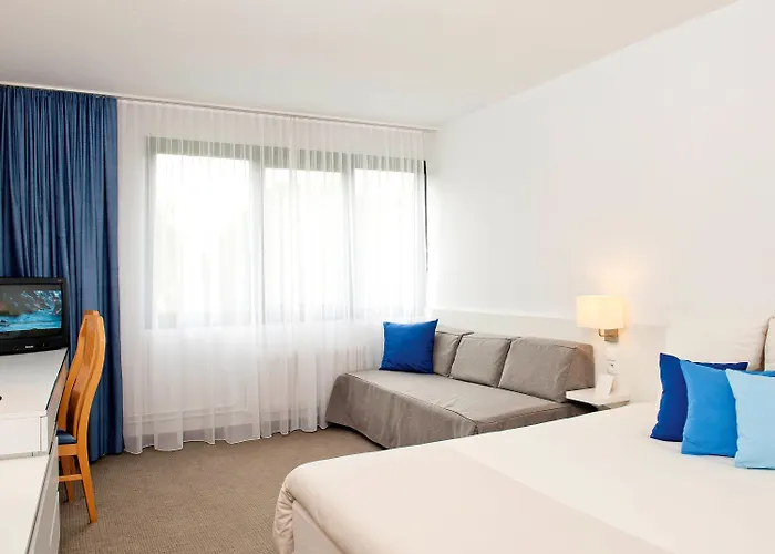 فندق Novotel فروتسواف